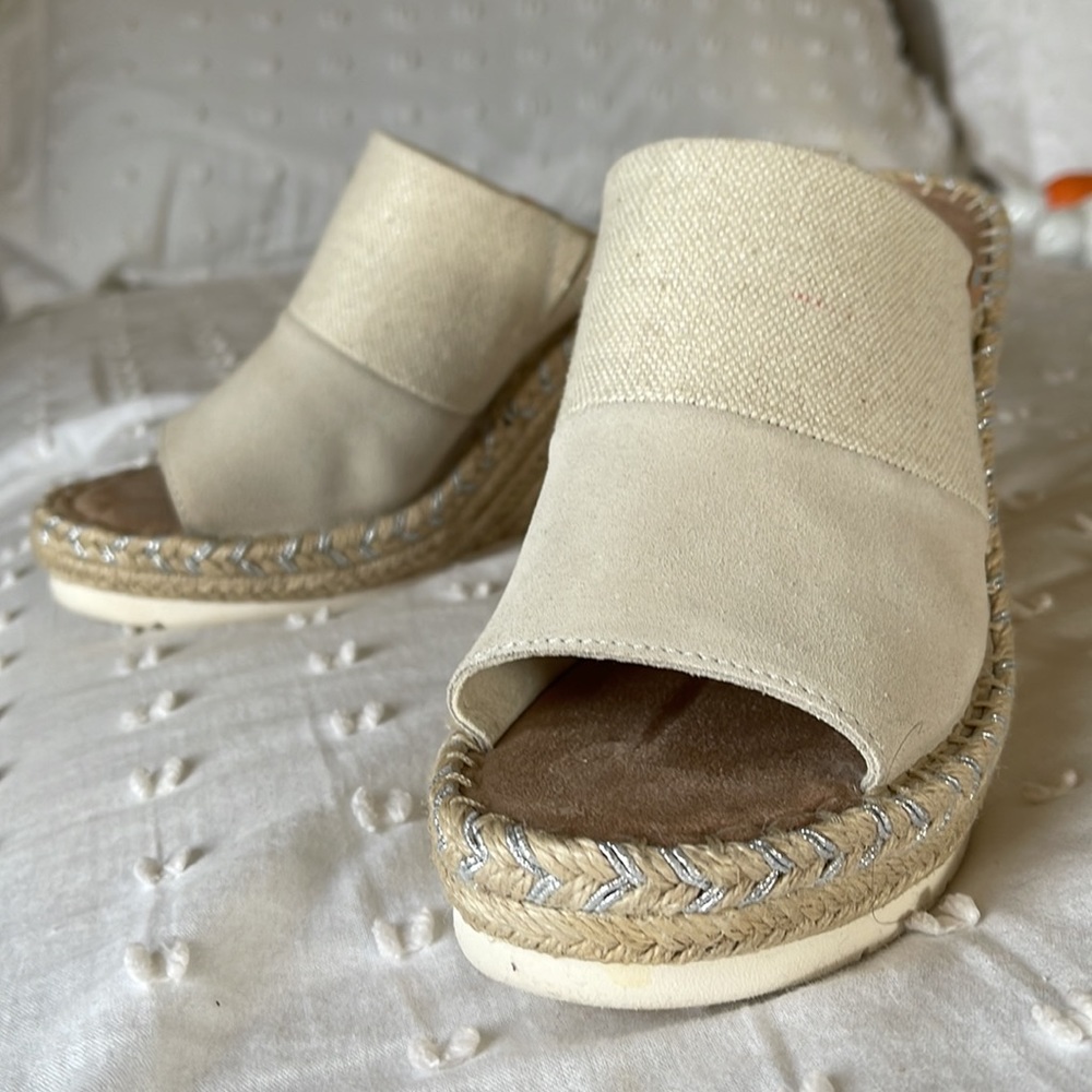 Tom’s espadrilles